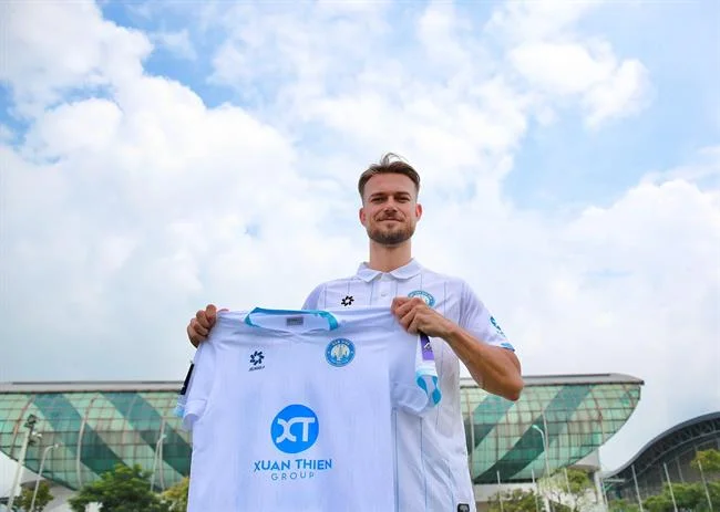 Cập nhật thông tin cá nhân và xác minh tài khoản